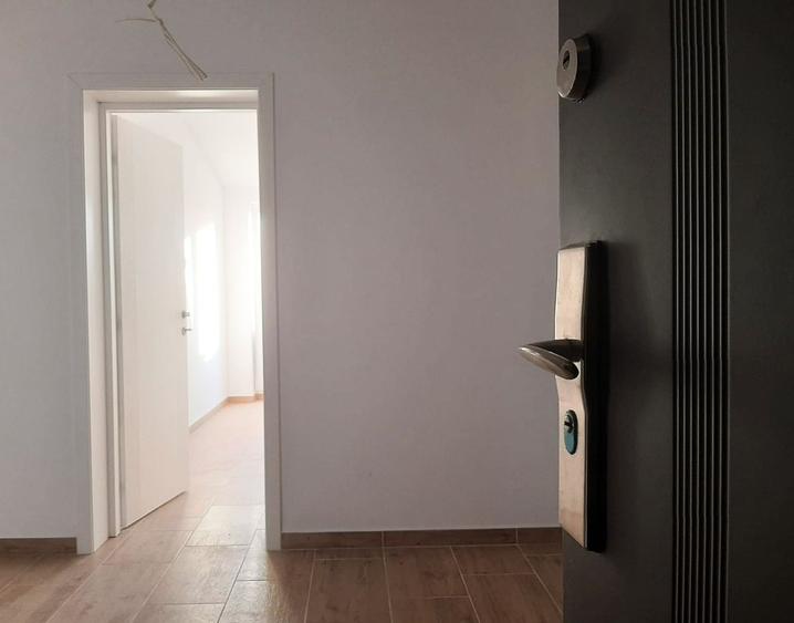Apartament cu 2 camere decomandat în Sud