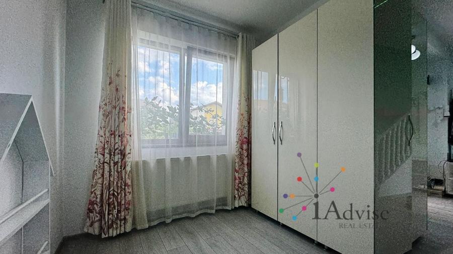 Casă cu 4 camere cu Canalizare în Hărman