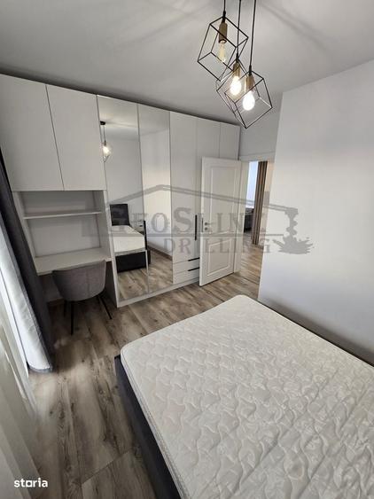 Apartament cu 3 camere decomandat în Baciu