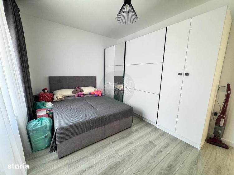 Casă cu 3 camere decomandat în Central