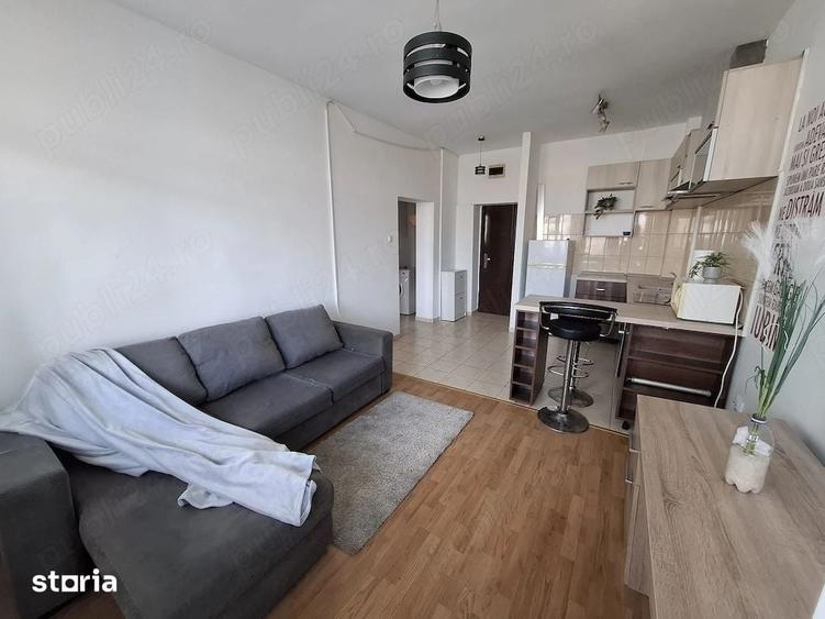 Apartament cu 2 camere semidecomandat în Bularga