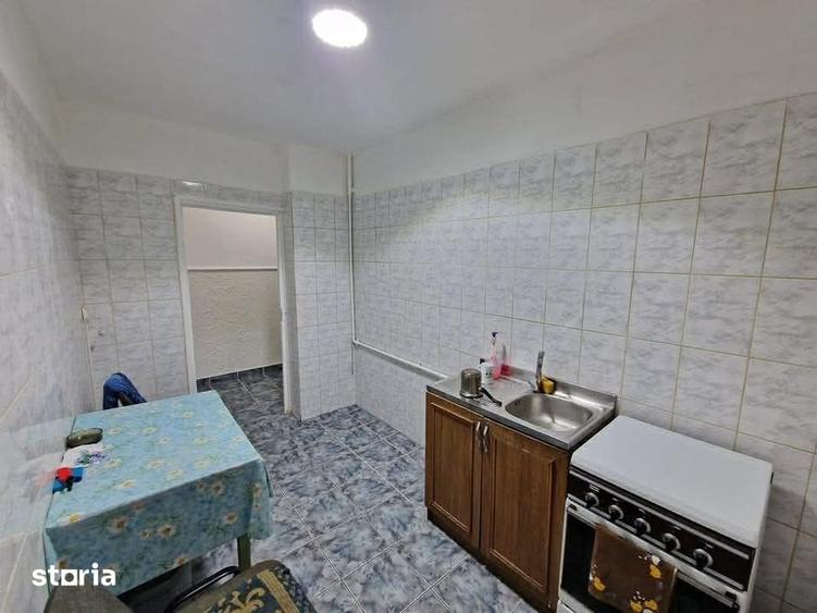 Apartament cu 2 camere decomandat în Astra