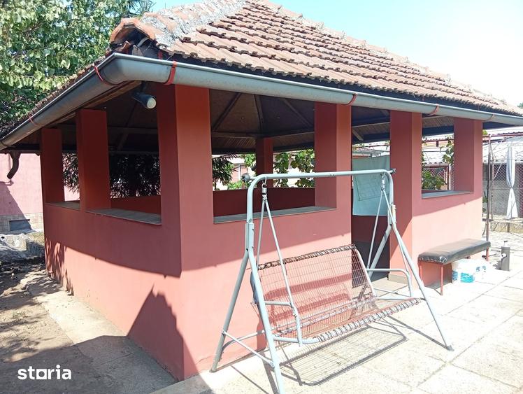 Casă cu 4 camere cu Teren 1200 Mp în Fortuna