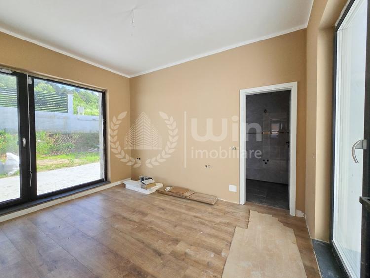 Casă individuală cu 5 camere cu Canalizare în Feleacu