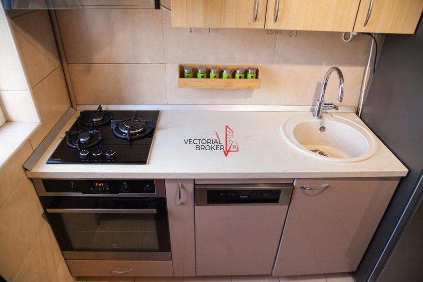Apartament cu 2 camere decomandat, mobilat în Basarabia