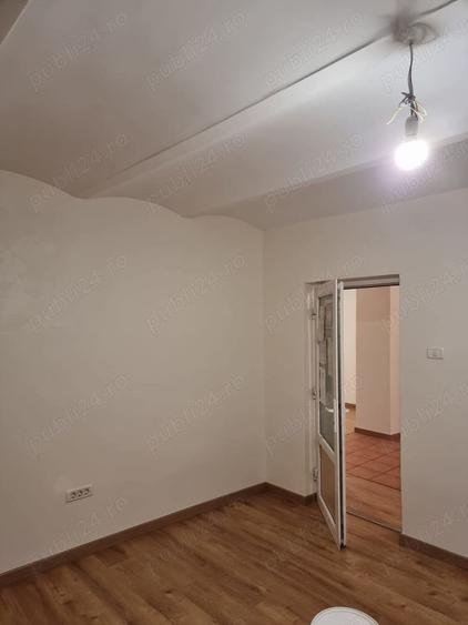 Apartament cu 3 camere în Podgoria