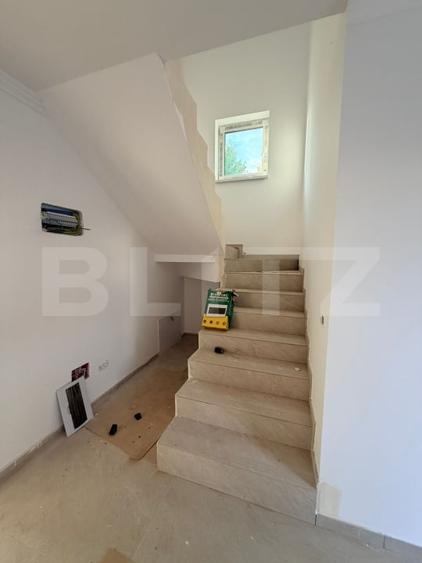 Duplex cu 5 camere cu Teren 397 Mp în Tărlungeni