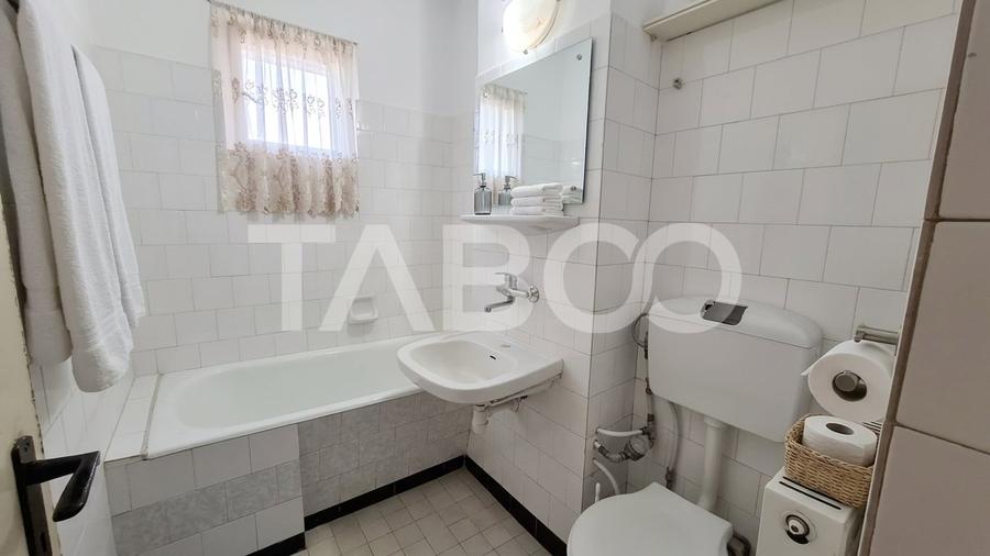 Apartament cu 4 camere semidecomandat, mobilat în Turnișor