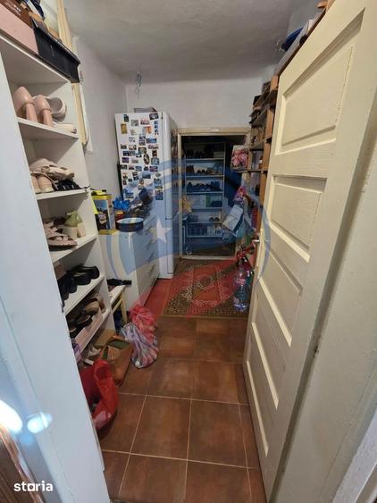 Casă cu 4 camere cu Teren 1634 Mp în Central
