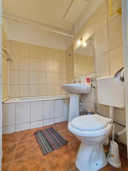 Apartament cu 2 camere semidecomandat în Câmpia Libertății