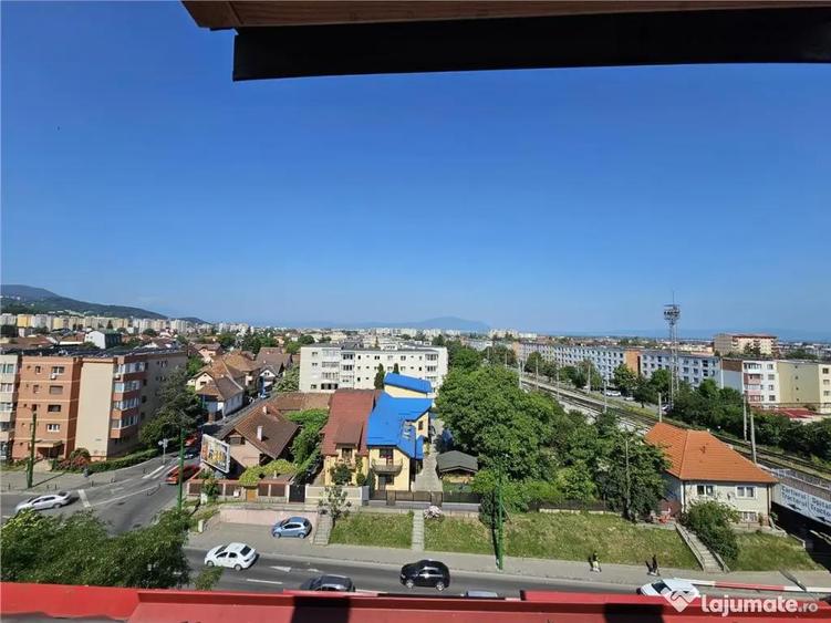 Apartament cu 2 camere decomandat, mobilat în 13 Decembrie