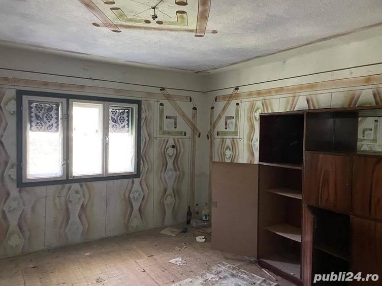 Casă cu 2 camere în Abrud