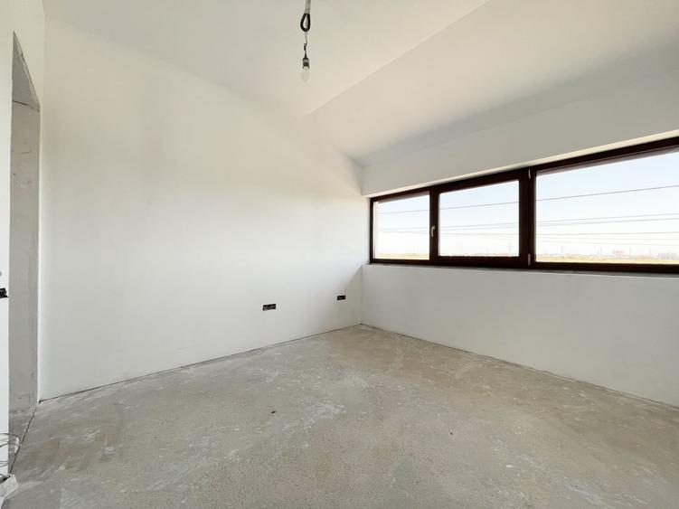 Duplex cu 5 camere cu Teren 390 Mp în Moșnița Nouă