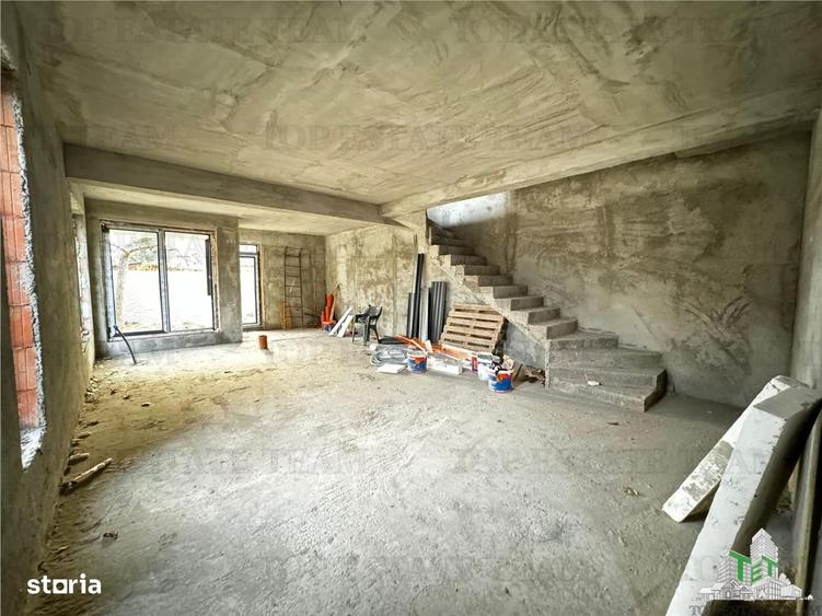 Casă cu 4 camere cu Teren 250 Mp în Chitila
