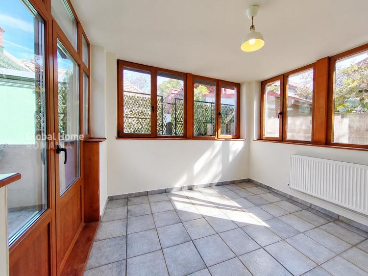 Apartament cu 2 camere semidecomandat în Vatra Luminoasă