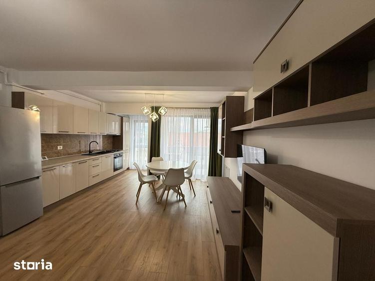 De vanzare Apartament 3 camere, zona Alba Micesti Bloc Nou. - 3