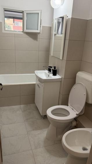 Apartament cu 2 camere decomandat în Răcădău