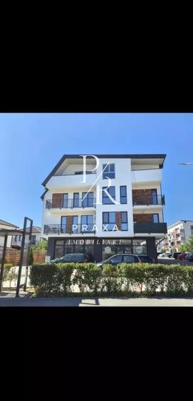 Apartament cu 3 camere semidecomandat în Florești