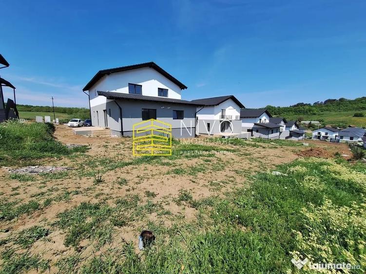Casă cu 4 camere cu Teren 350 Mp în Livezeni