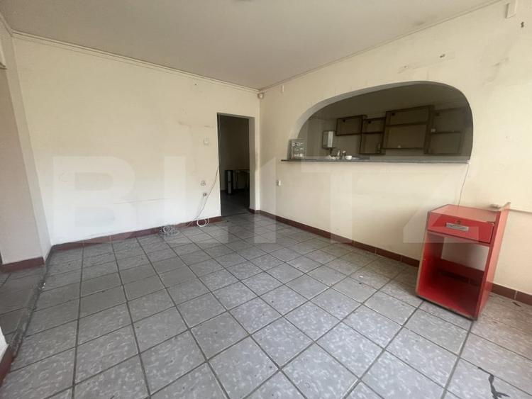 Spațiu comercial, de 60 mp, în Central