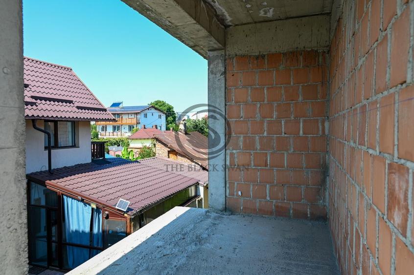 Casă individuală cu 5 camere cu Canalizare în Central