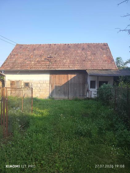 Casă cu 4 camere în Cuzăplac