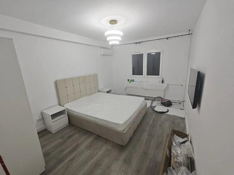 Garsonieră decomandată în Vitan