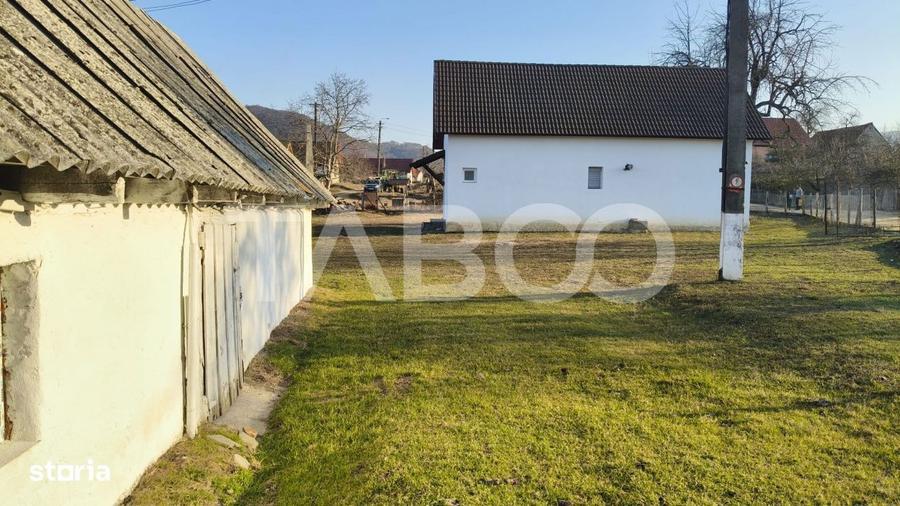 Casă cu 3 camere cu Teren 123 Mp în Pianu