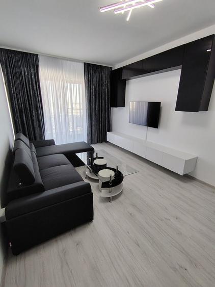 Apartament cu 2 camere decomandat în Cățelu