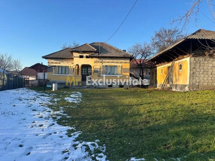 Casă cu Teren 600 Mp în Priboieni