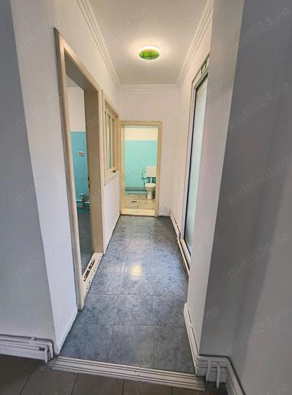 Spațiu comercial, de 70 mp, în Central