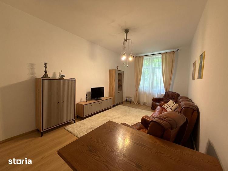 Apartament cu 3 camere decomandat, mobilat în Copou