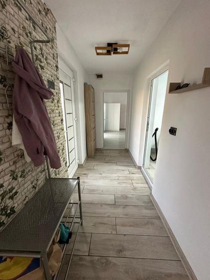 Casă cu 3 camere cu Teren 300 Mp în Central