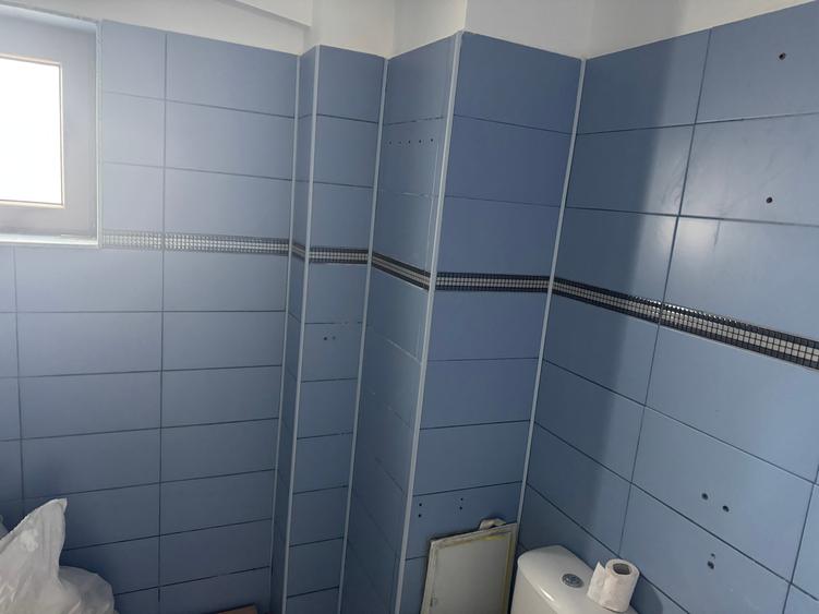 Apartament cu 2 camere decomandat în Km 5
