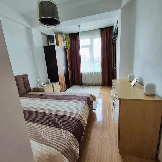 Apartament cu 2 camere decomandat în Fratelia