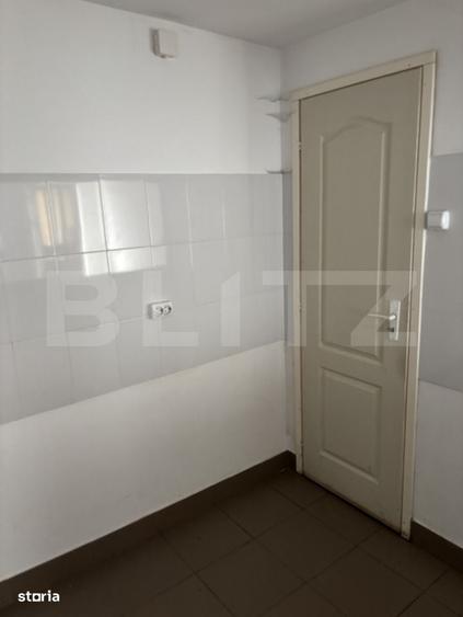 Spațiu comercial, de 102 mp, în Broșteni