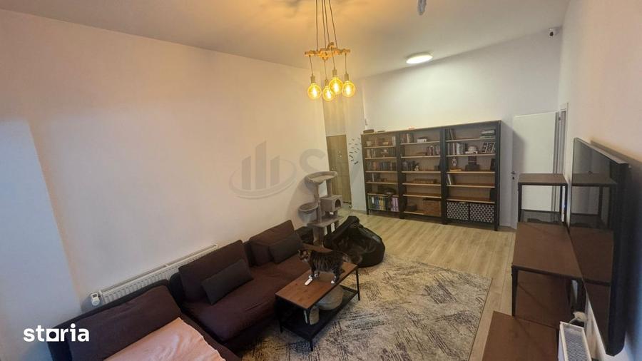 Apartament cu 3 camere decomandat în Fundeni