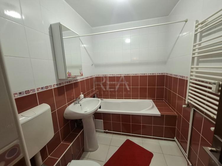 Apartament cu 3 camere decomandat, mobilat în Gorjului