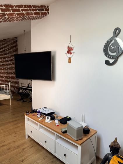 Apartament cu 2 camere nedecomandat în Florești