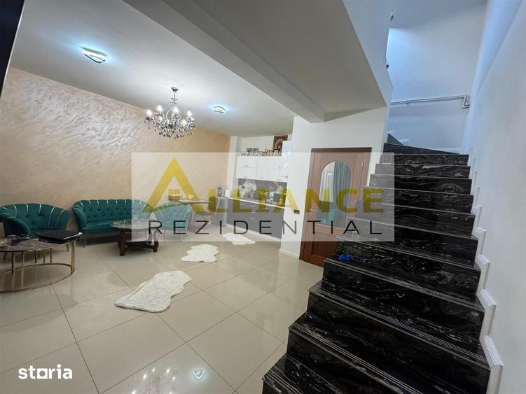 Casă cu 7 camere cu Teren 450 Mp în Jilava