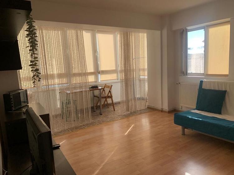 Apartament cu 2 camere decomandat în Ultracentral