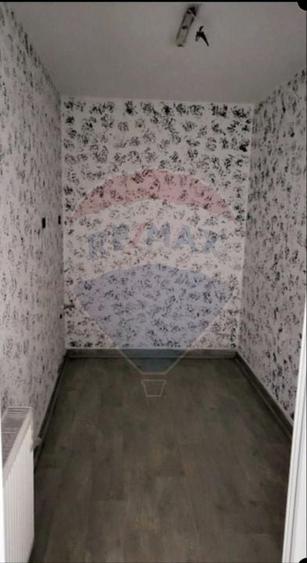 Spațiu comercial, de 74 mp, în Titan