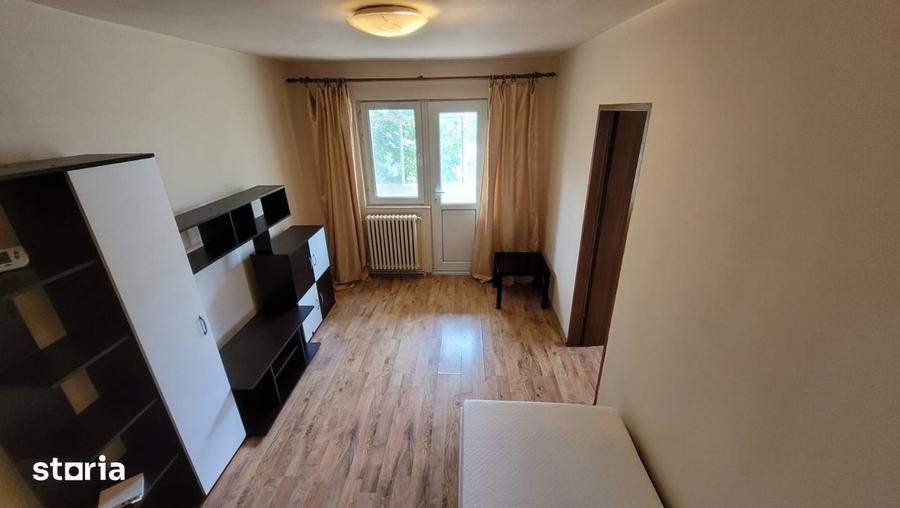 Apartament cu 2 camere nedecomandat în Alexandru cel Bun