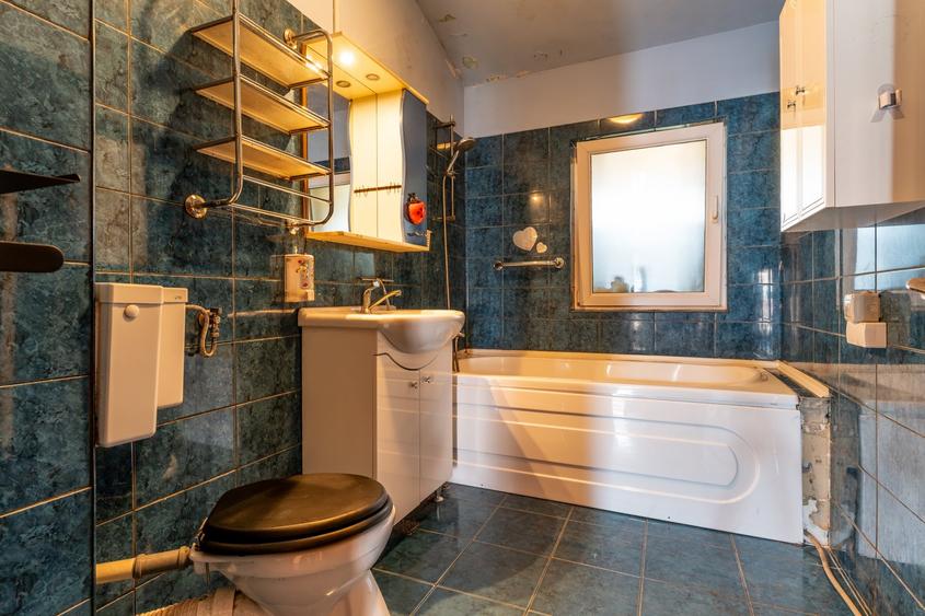 Apartament cu 2 camere semidecomandat, mobilat în Florești