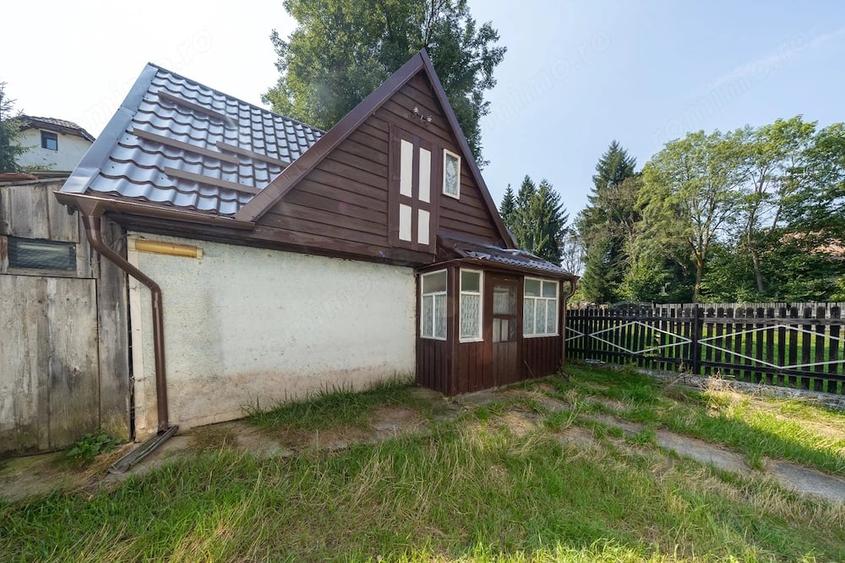 Casă cu Teren 610 Mp în Bran