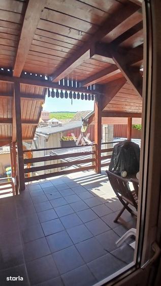 Casă cu 7 camere cu Teren 428 Mp în Șura Mare