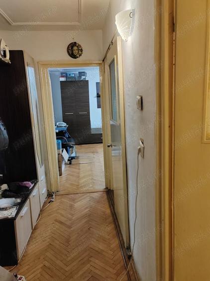 Garsonieră decomandată, mobilată în Timocului-Șaguna