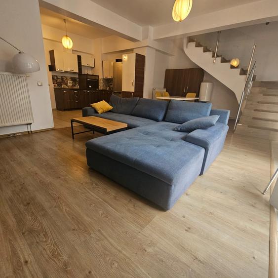 Apartament cu 3 camere decomandat în Pipera