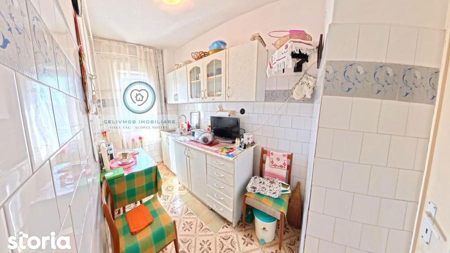 Apartament cu 2 camere semidecomandat în Vest