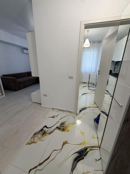 Garsonieră decomandată în Berceni